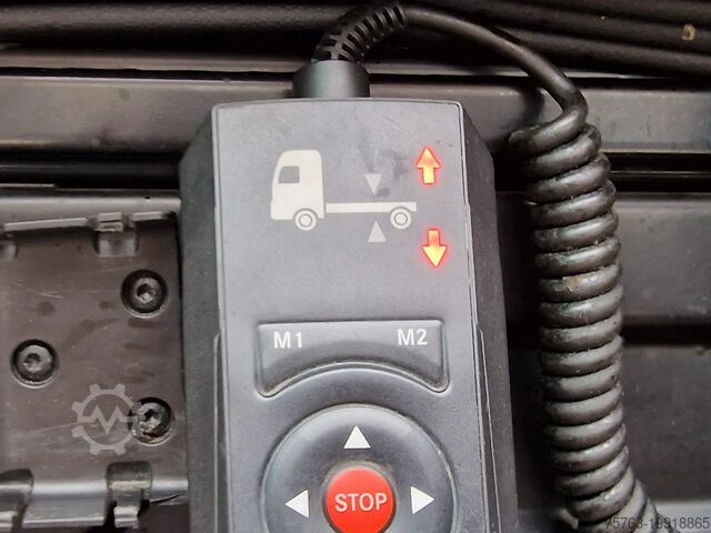 Standard-SZM Mercedes-Benz Actros 1851 - 4x2 - Retarder - Steel/air - 2x t...