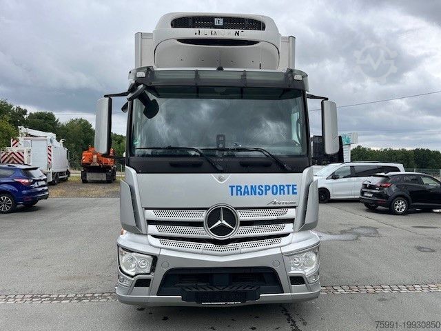 Рефрижераторный грузовик MERCEDES-BENZ Antos1835 Tiefkühlaufbau  Ladebordw. Thermoking