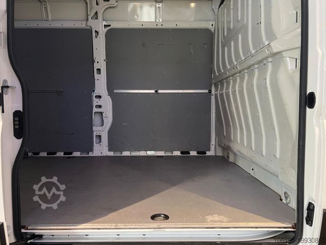 Dubă cu acoperiș înalt PEUGEOT Boxer 2,0 Blue-HDI Maxi L3-H2*Garantie*