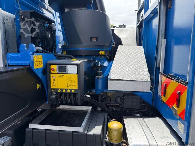 Автокран MAN TGX 35.540 8x4 -4 BL Palfinger PK 42002-SH G
