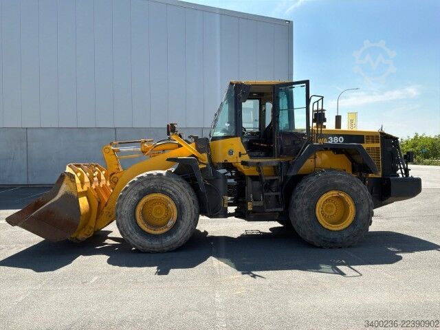  Komatsu WA380-6