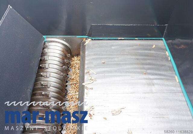 Wood Chipper Shredder GAZ 102