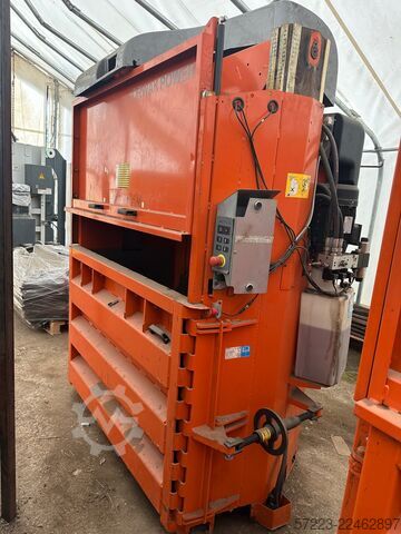 Vertikalballenpressen von Orwak Orwak 3810/3820 power
