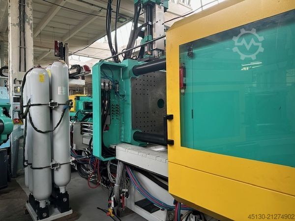 Injection molding machine Arburg 820S 4000-2100/400