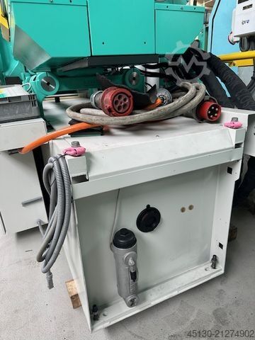 Injection molding machine Arburg 820S 4000-2100/400