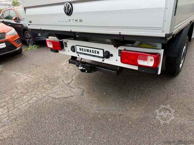 Pick-up van VOLKSWAGEN Crafter 35 Doka Facelift L3 MR 7 Sitze AHK LED G