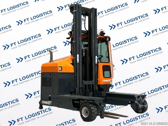 رافعة شوكية رباعية الاتجاهات Combilift C4000 DIESEL TRIPLEX 6800 FORK POSITIONE