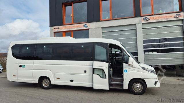 Mikroautobuss IVECO 2x Daily 70 Lagerfahrzrug Ferqui Sunrise 2,5 m B