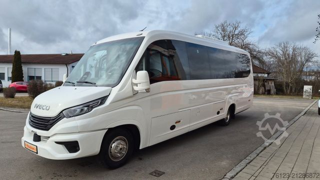 Mikroautobuss IVECO 2x Daily 70 Lagerfahrzrug Ferqui Sunrise 2,5 m B