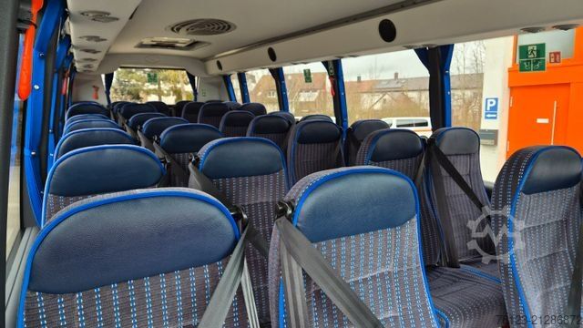 Mikroautobuss IVECO 2x Daily 70 Lagerfahrzrug Ferqui Sunrise 2,5 m B