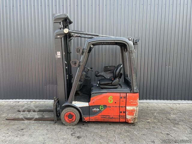 Carretilla eléctrica de 3 ruedas Linde E16-02