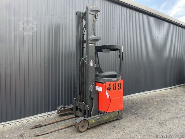 Carretilla retráctil Linde R12B-01