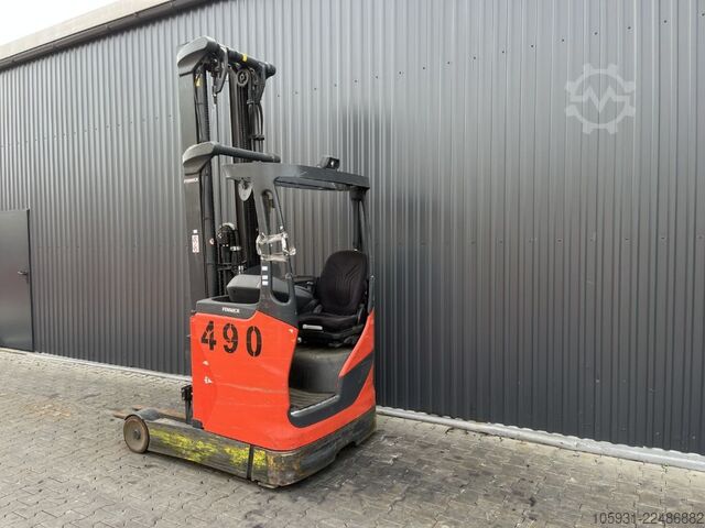 Carretilla retráctil Linde R12B-01
