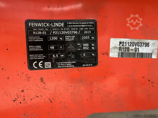 Carretilla retráctil Linde R12B-01
