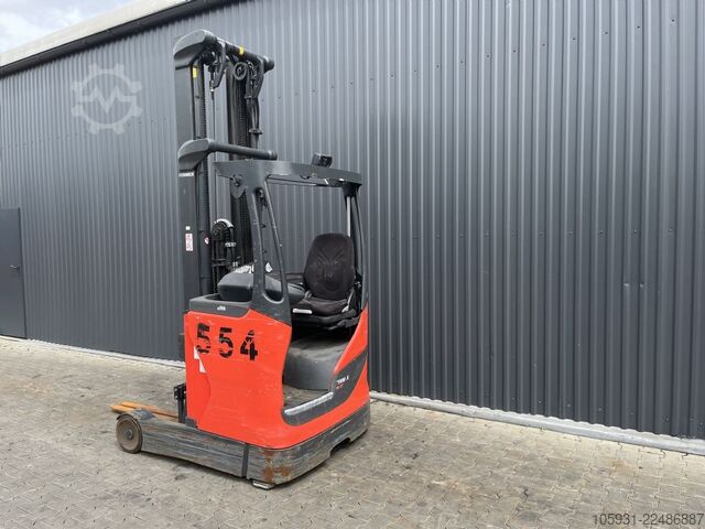 Carretilla retráctil Linde R12B-01