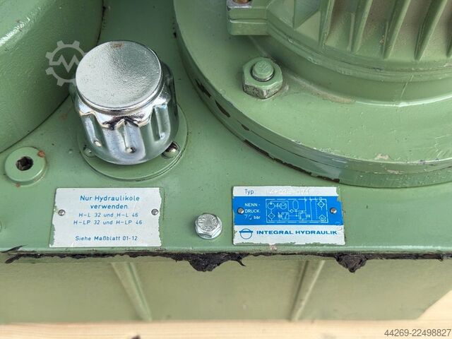 وحدة هيدروليكية متكاملة من نوع Integral Hydraulic Typ D 2,0 -100 /1,5 Integral Hydraulik D 2,0 -100 /1,5