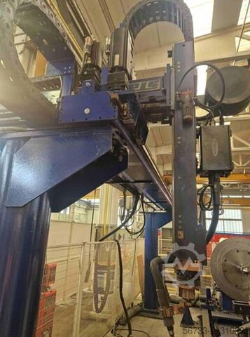 3-axis welding system 4200 x 1200 x 1000 REIS MIG/MAG 3-Achs-Schweißanlage 4200