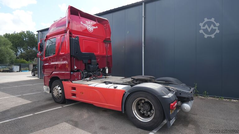 Standard-SZM DAF CF 440 tractor unit 598.000km