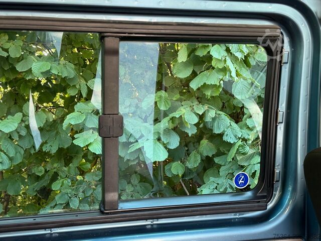 Kleinbus VW T6 Kombi 2.0 Tdi L1H1 Klima 9 Sitze Schiebetür