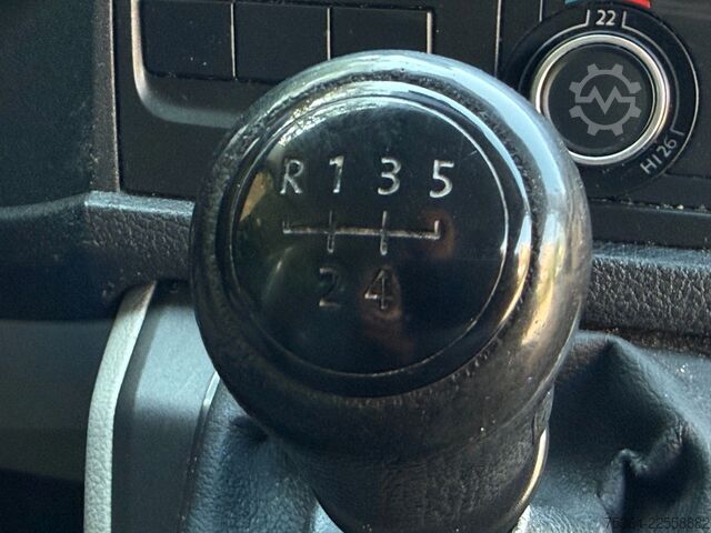 Kleinbus VW T6 Kombi 2.0 Tdi L1H1 Klima 9 Sitze Schiebetür