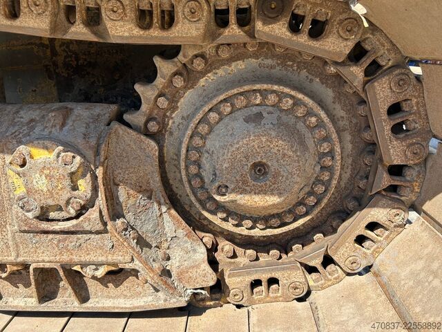 রোড রোলার KOMATSU D 65 PX - 18 **Ketten und Laufwerk NEU**