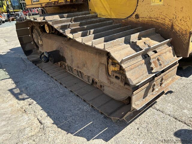 রোড রোলার KOMATSU D 65 PX - 18 **Ketten und Laufwerk NEU**