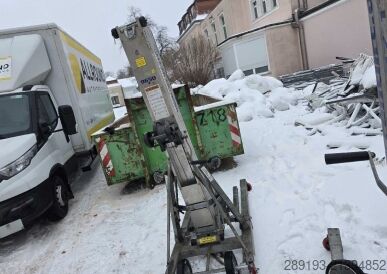 Materiallyft Sumner Model 2124