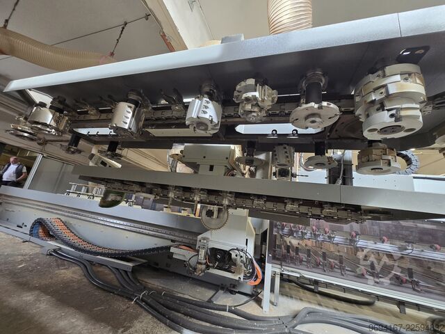 ศูนย์เครื่องจักรกลชนิดผ่านต่อเนื่อง Biesse Winline 1650