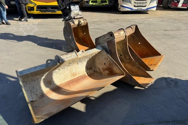 Tjetër Caterpillar CATERPILLAR | M313D Powertilt 4x Schaufeln