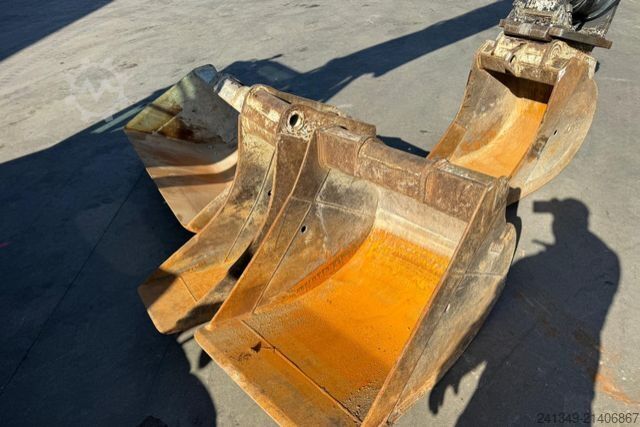 Tjetër Caterpillar CATERPILLAR | M313D Powertilt 4x Schaufeln