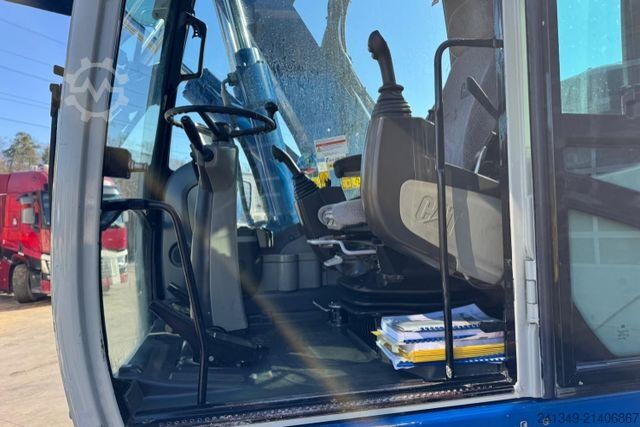 Tjetër Caterpillar CATERPILLAR | M313D Powertilt 4x Schaufeln