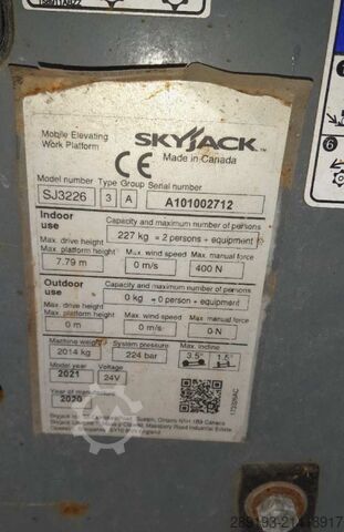 رافعة مقصية Skyjack SJ III 3226 Elektro 9,90m