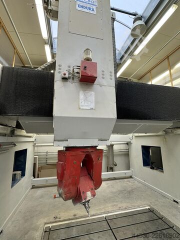 Máy phay dạng cầu (gantry milling machine) FOOKE Endura Typ 8