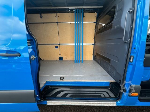 Kombi s visokim krovom MERCEDES-BENZ Sprinter 319 CDI 3,0 MAXI AUTOMATIK 7G KLIMA LED