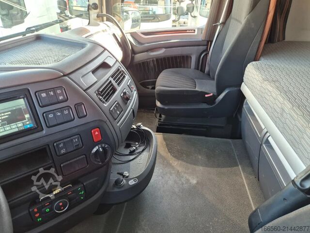 Bahan berbahaya DAF XF 480 FT SUPER SPACE CAB ADR ZF INTARDER