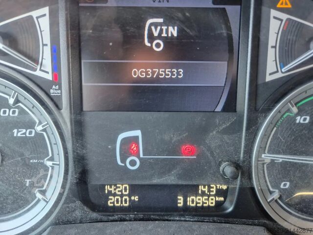 Bahan berbahaya DAF XF 480 FT SUPER SPACE CAB ADR ZF INTARDER