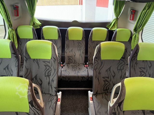 Autobus MERCEDES-BENZ Tourismo RHD 15 || mehrere Fahrzeuge