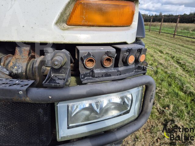 รถดัมพ์ Mercedes-Benz Unimog U 400