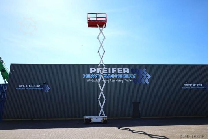 Scissor lift Holland Lift Ecostar HL-11812 Electric, 14m Working Height, 300