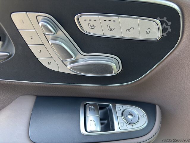 Microbuz Mercedes-Benz V 300 d 4MATIC EXCLUSIVE EDITION Lang 360 ACC LM
