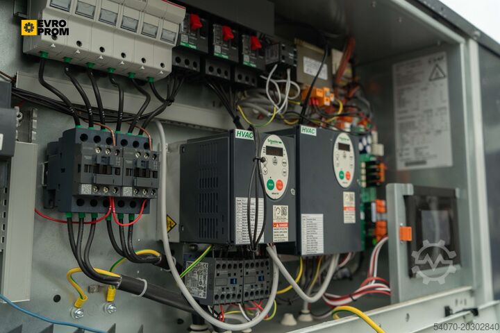 चिलर New Aircooled chiller CIAT LD 0600R 0130 160 KW