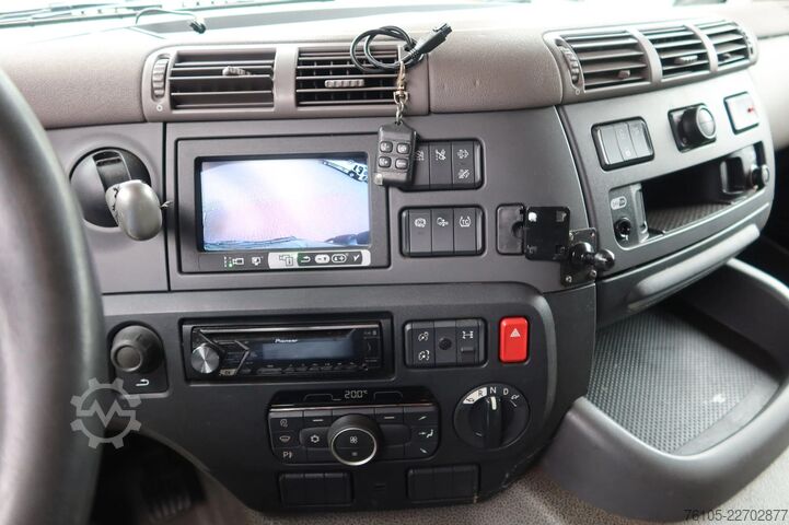 Koffert DAF CF 410 Bak +Dhollandia 2000 kg klep. Black Edition