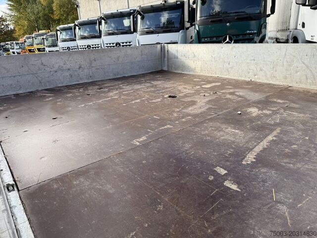 Vrachtwagen met kraanopbouw Iveco EuroCargo 75E16 Kran Hiab 055-2