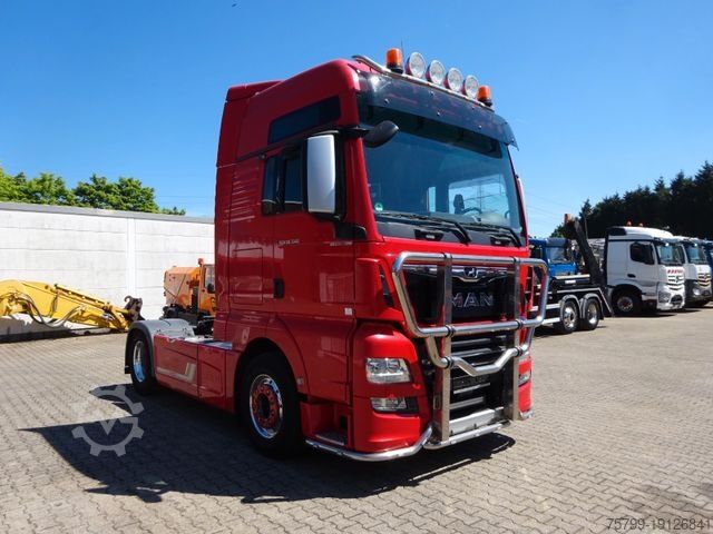 Standardní tahač MAN 18.400 TGX SZM 4x2