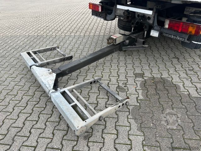 Evakuators MERCEDES-BENZ Atego 818 / Hubbrille / Seilwinde
