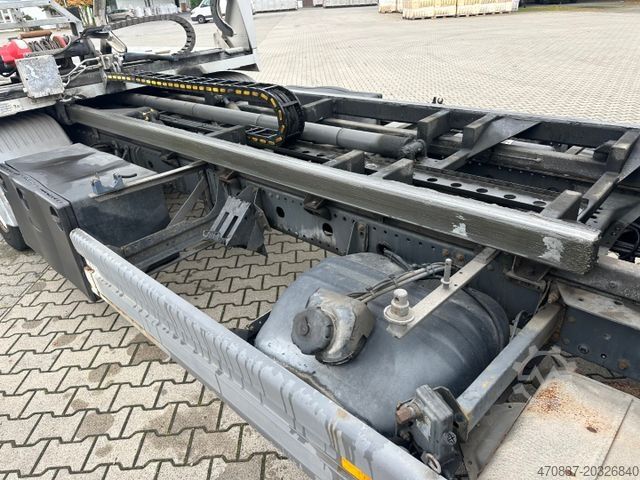 Evakuators MERCEDES-BENZ Atego 818 / Hubbrille / Seilwinde