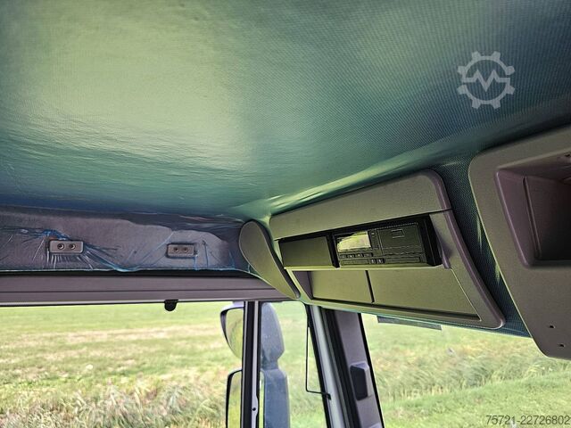Chasis con cabina IVECO 160E25 EUROCARGO CNG GAS PTO WB369