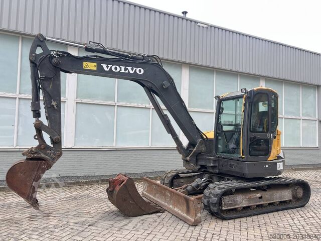 Midi Bager Volvo ECR 88 D    2016