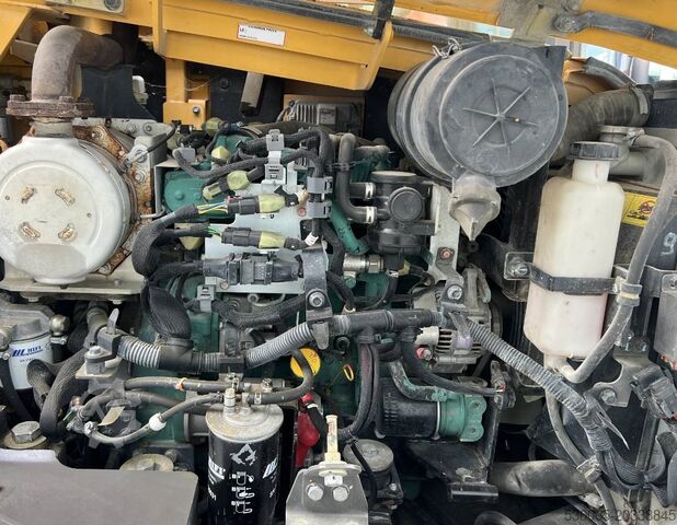 中型挖掘机 Volvo ECR 88 D    2016