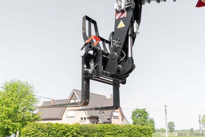 伸缩臂叉装机 Manitou MRT 3570 360 210 Y